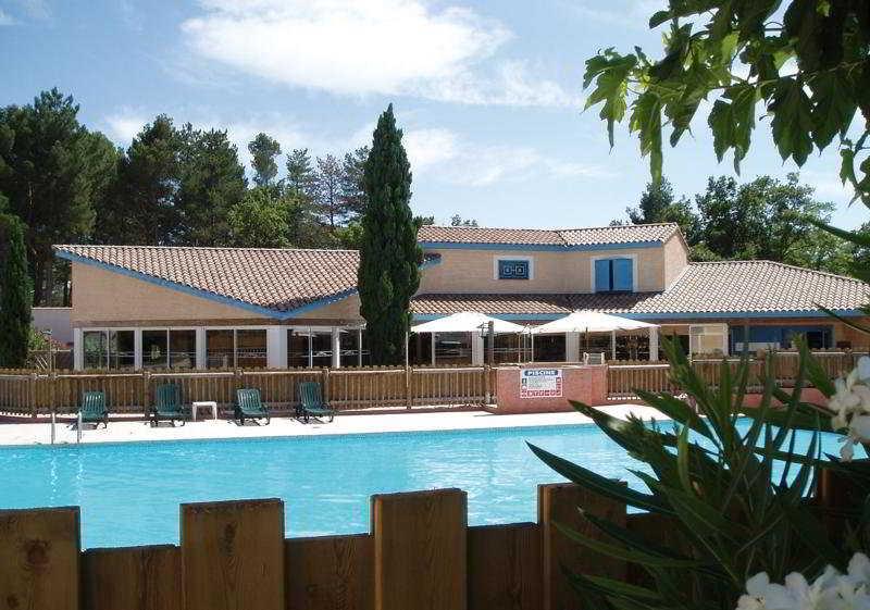 Lagrange Vacances Les Mazets De Gaujac Gaujac  Exterior photo